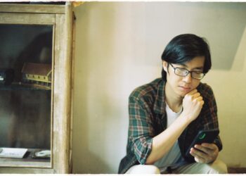 Cầu Chì Tự Vệ